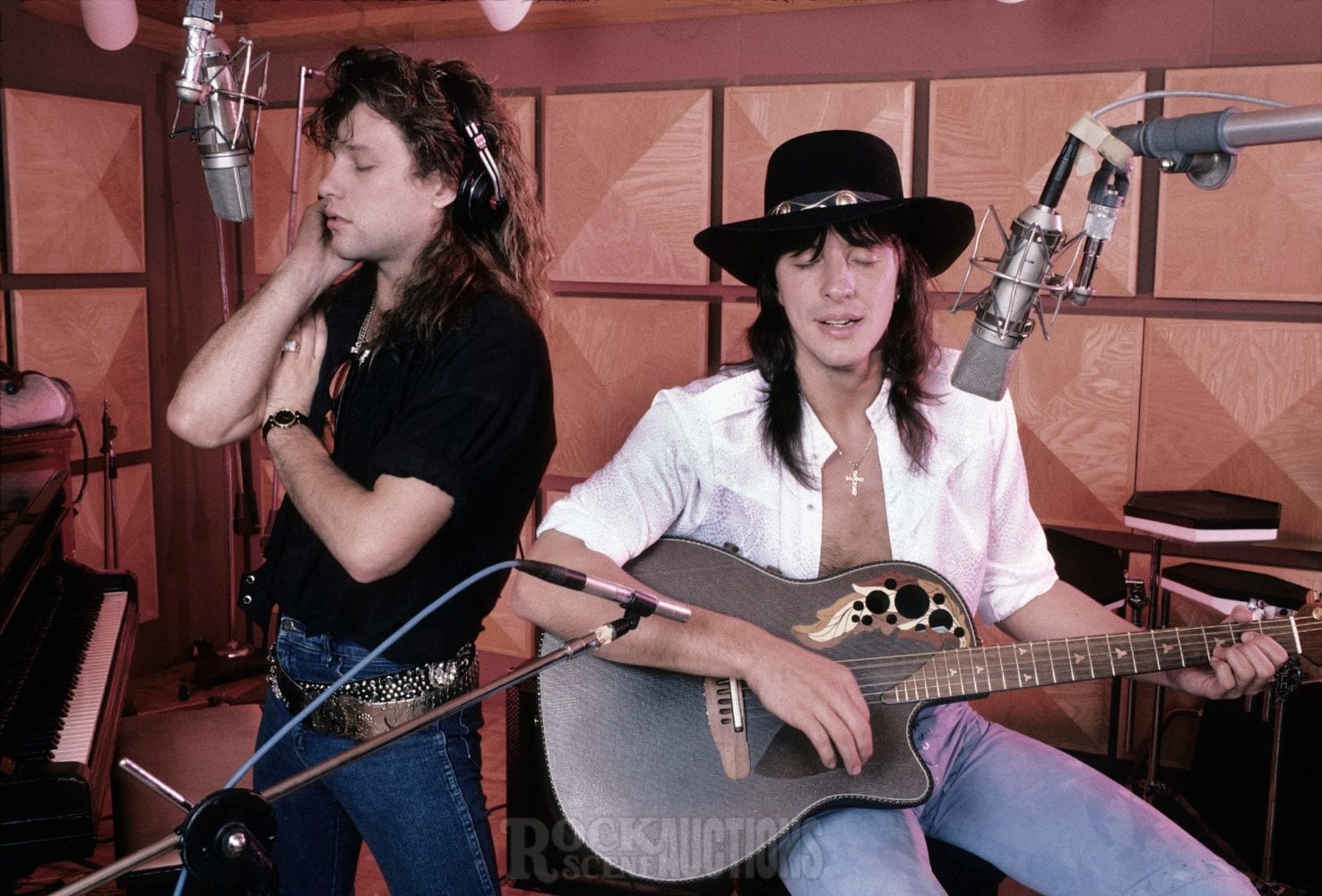 Jon Bon Jovi and Richie Sambora – 1987